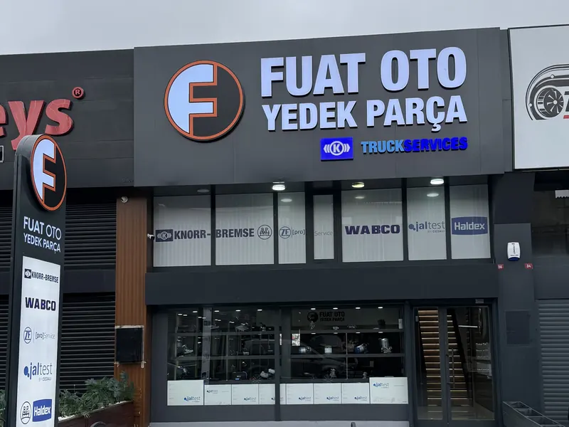 Fuat Oto Dolapdere mağazası — dış cephe